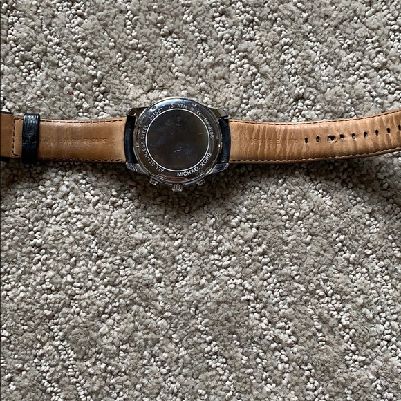 MK black watch - Picture 5 of 5